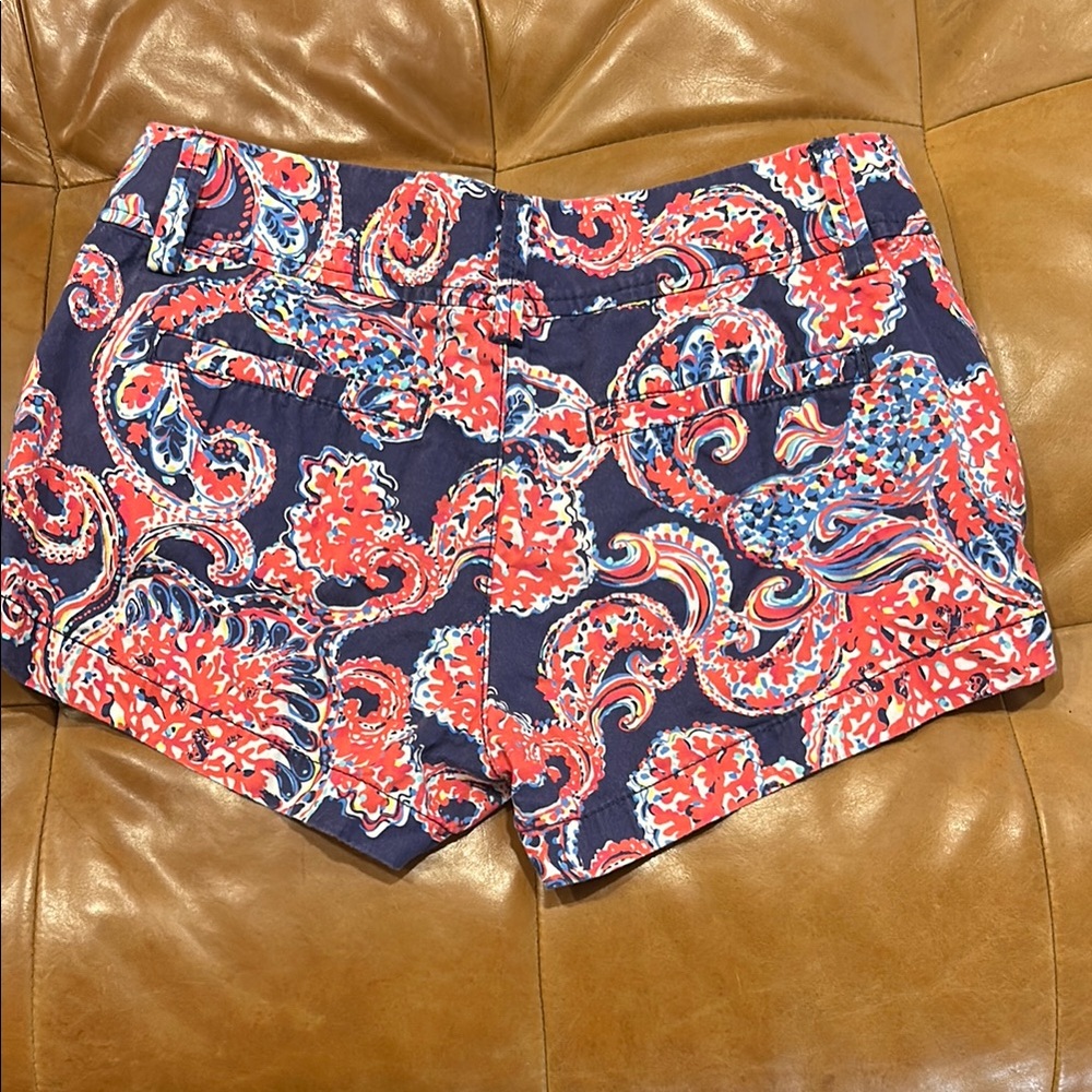Lilly Pulitzer High Waist Red and Blue Shorts - Picture 3 of 3
